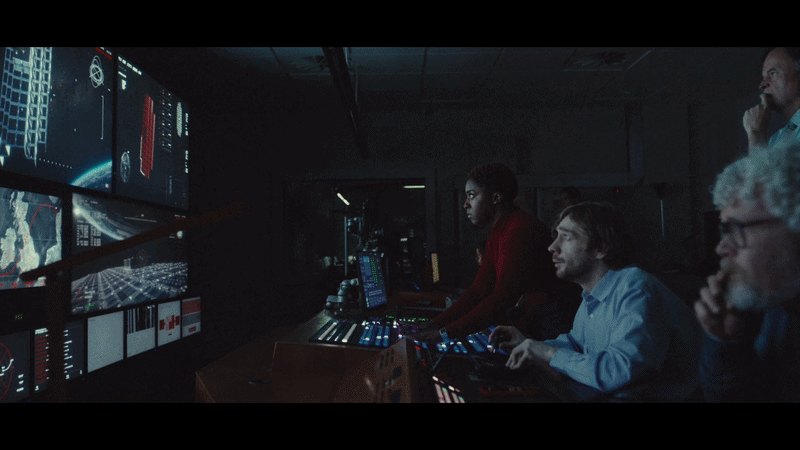 Vodafone-OpportunityAwaits-ezgif.com-video-to-gif-converter (3).gif