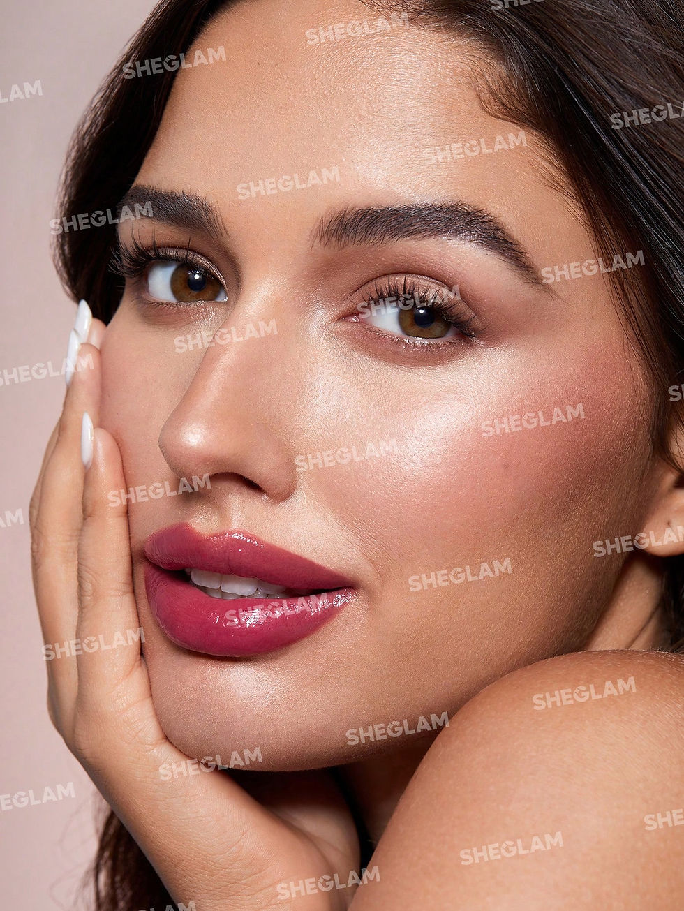 Миниатюра: Блиск для губ з кушоном Pout Pillow-K.O.