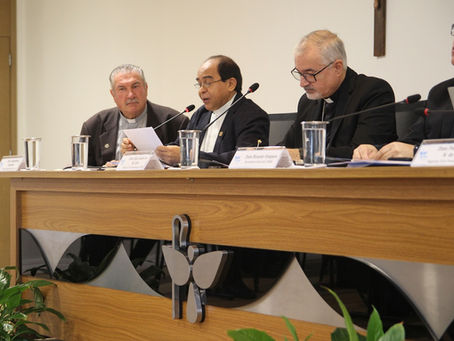 Em reunião do Conselho Permanente da CNBB, dom Francisco Lima Soares apresenta Análise de Conjuntura com o tema "Migrações"