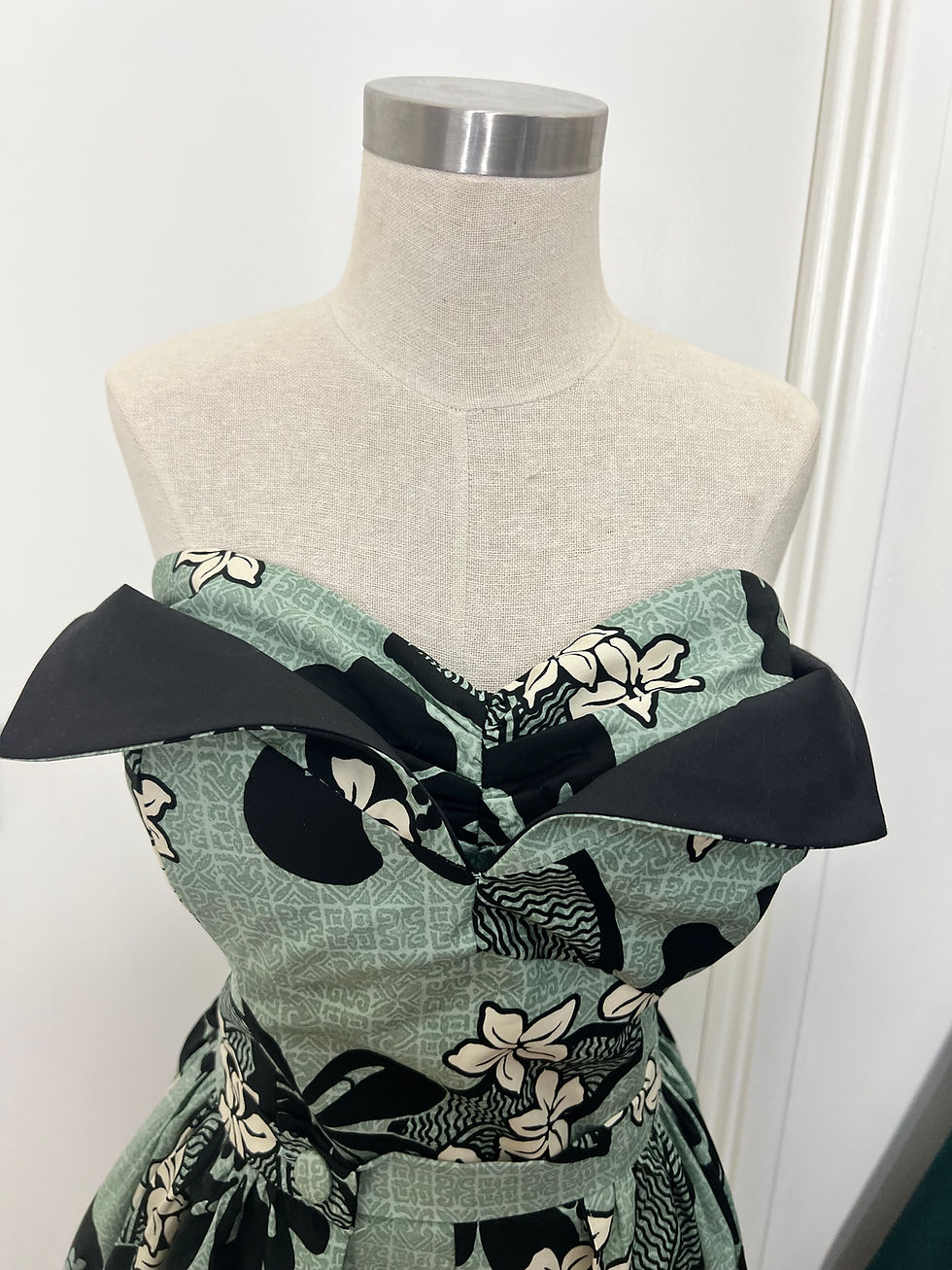 Thumbnail: 1950s Style Rockabilly Hawaiian Romper | With Over Skirt Style# TH-225