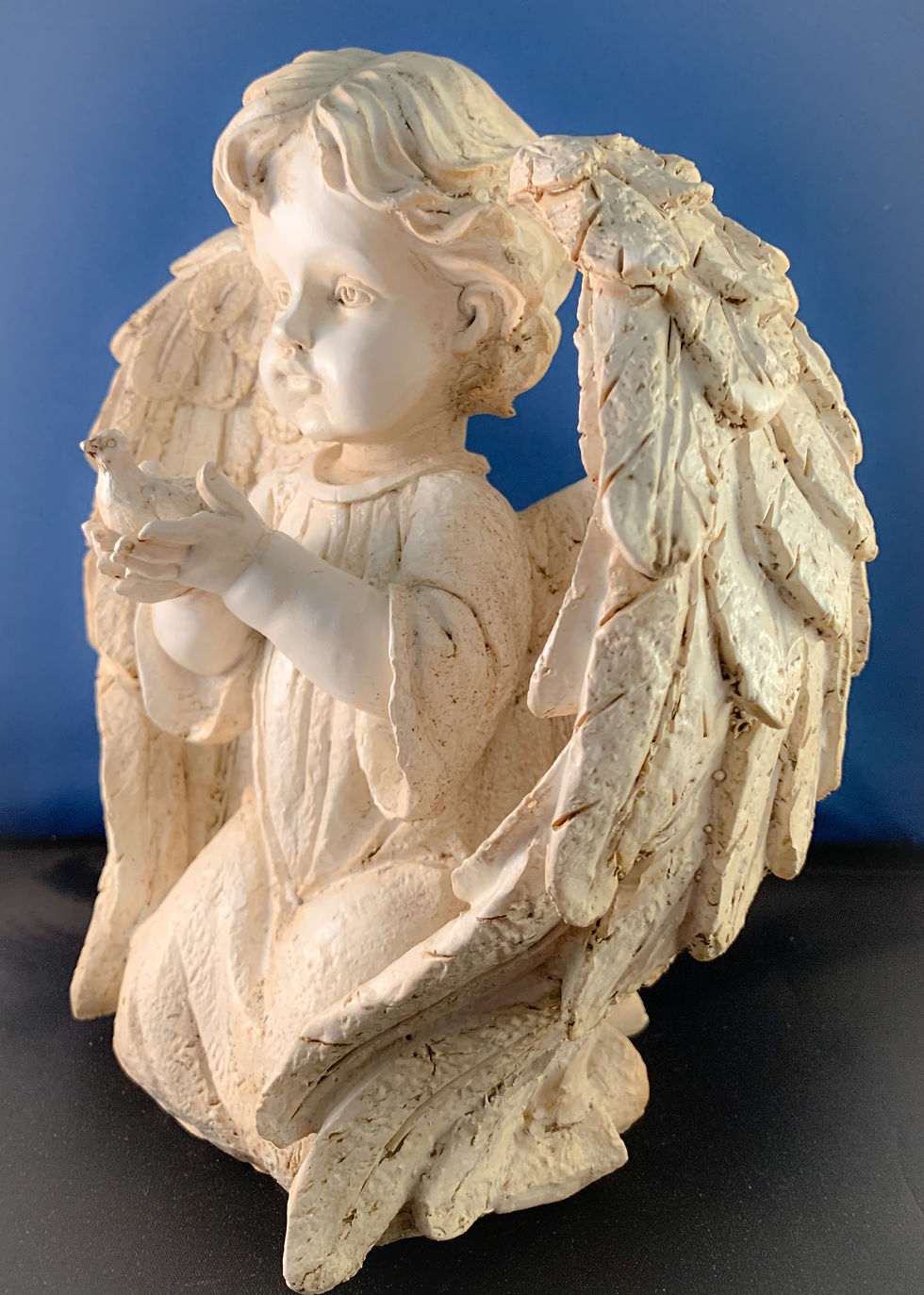 Thumbnail: Cherub Garden Statue
