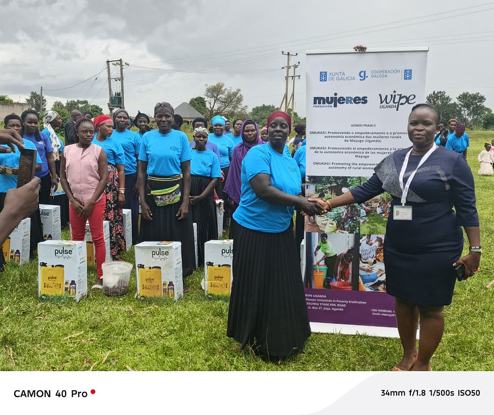 OWE. DEBORA MUTESI CHRISTINE handin ver spray pumps