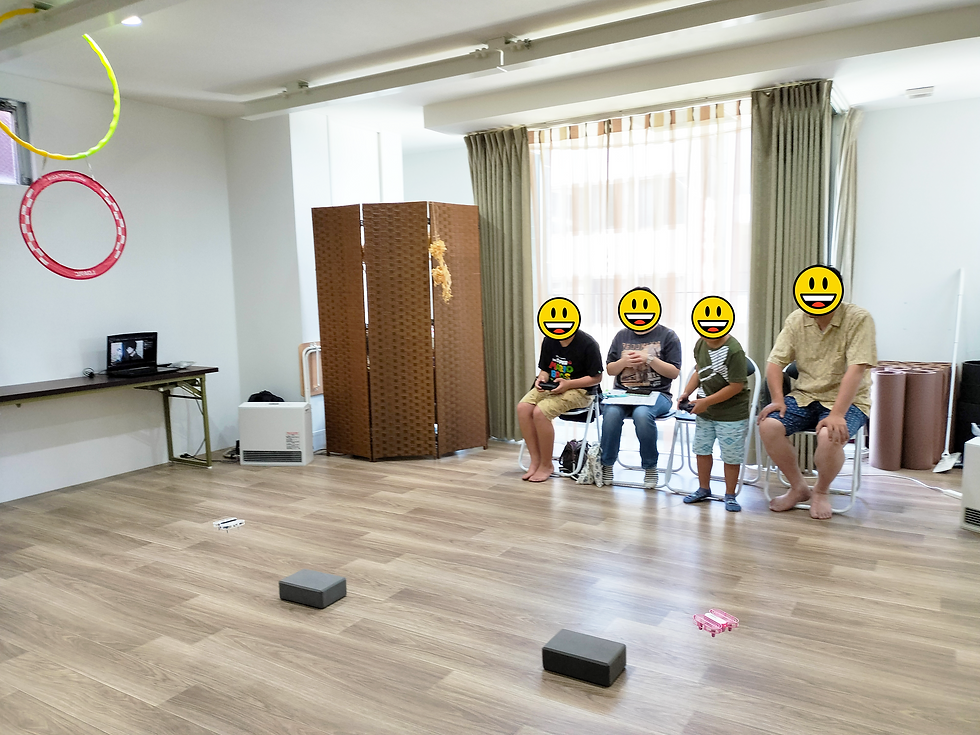 ドローンクロスがジュニアドローン教室を開催。