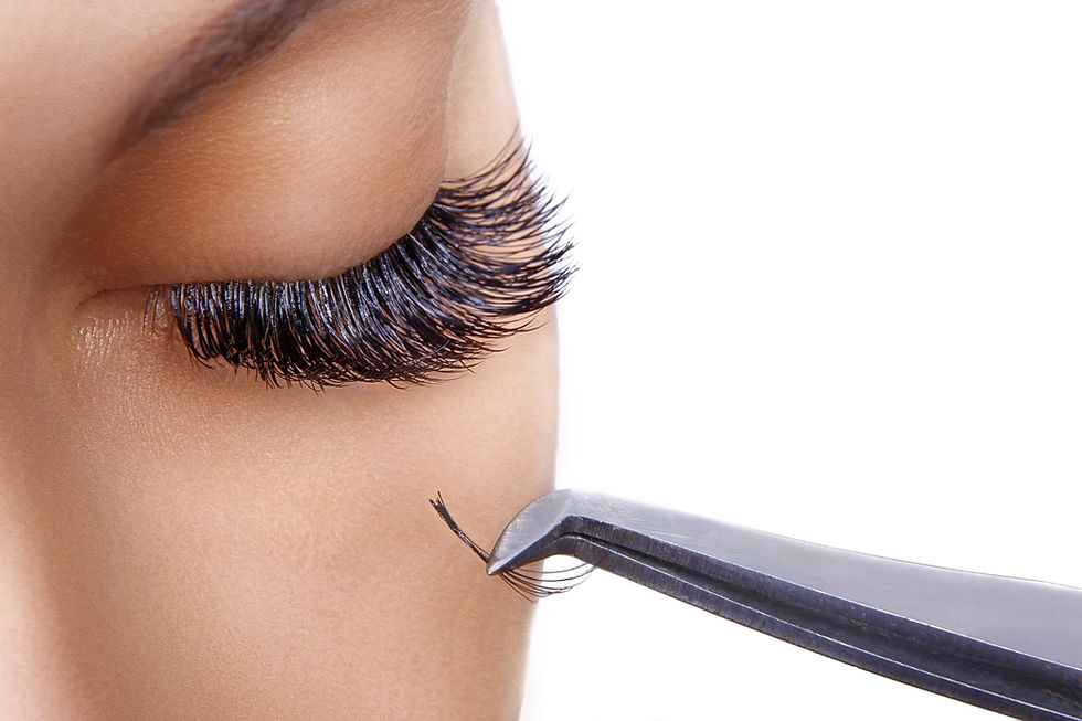 eyelash-extension-procedure-2022-01-07-23-08-33-utc