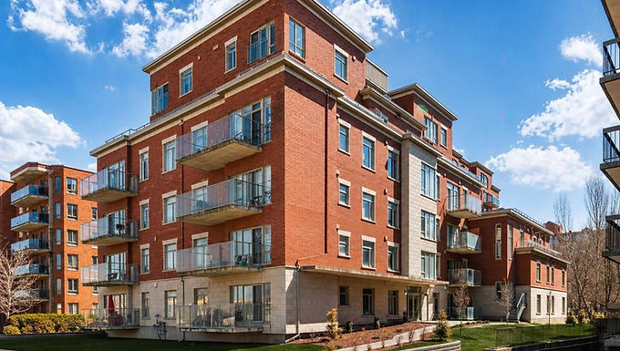 550, boulevard de la Cote-Vertu apt. 206, Montreal