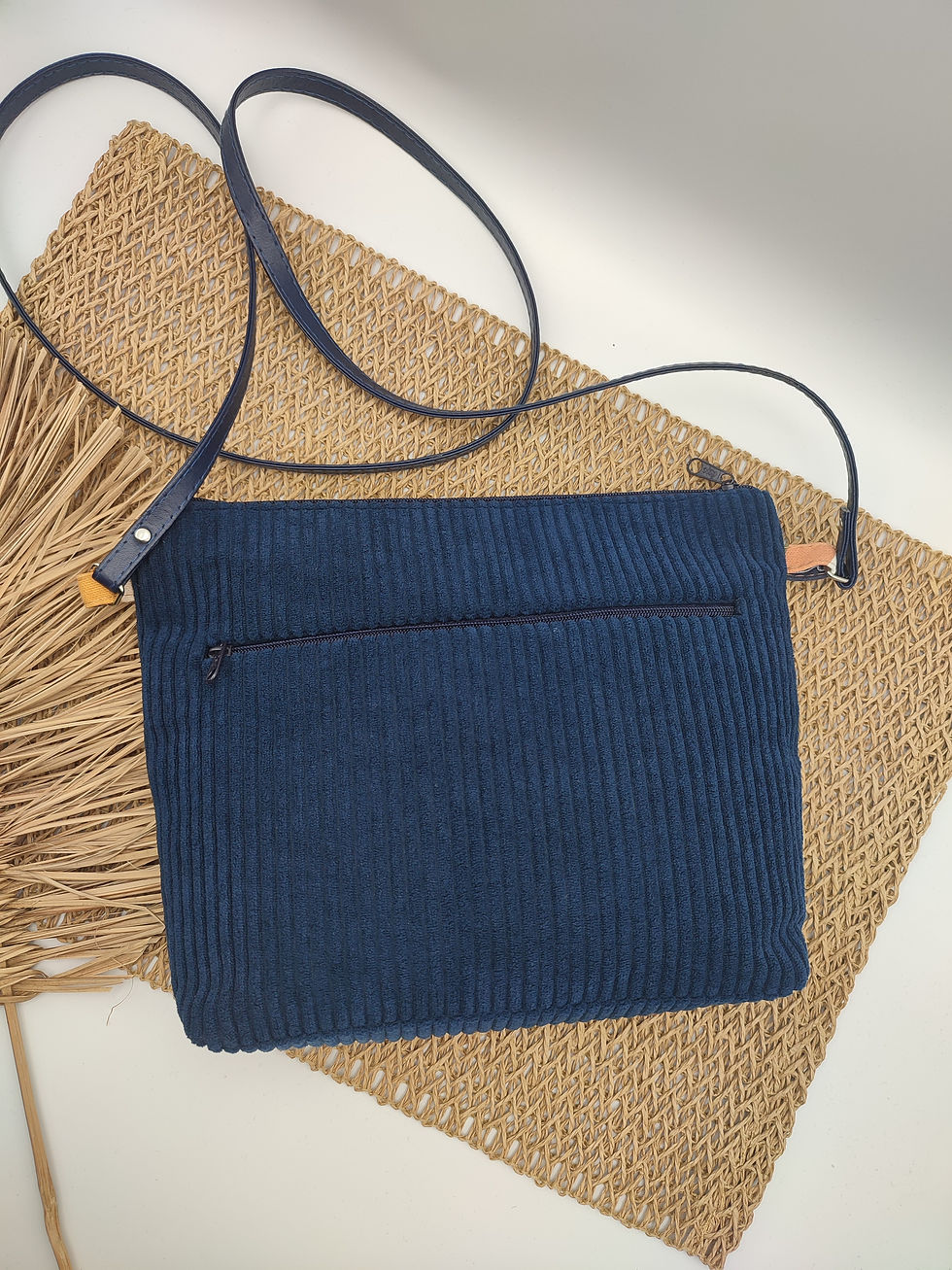 Miniature : Sac pochette à bandoulière Bleu marine