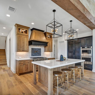 kitchen to dbl ovens w stairwellP.jpeg