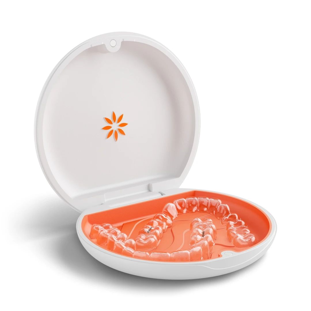 Invisalign Retainer.webp