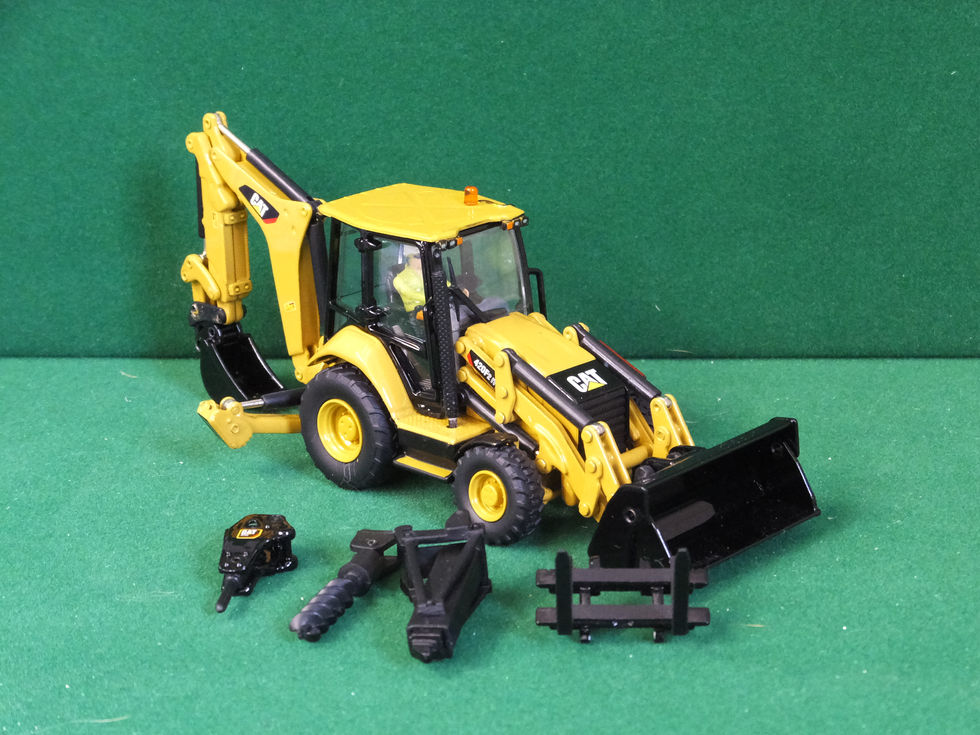DIECAST MASTERS CAT 420 FT BACKHOE SIDE