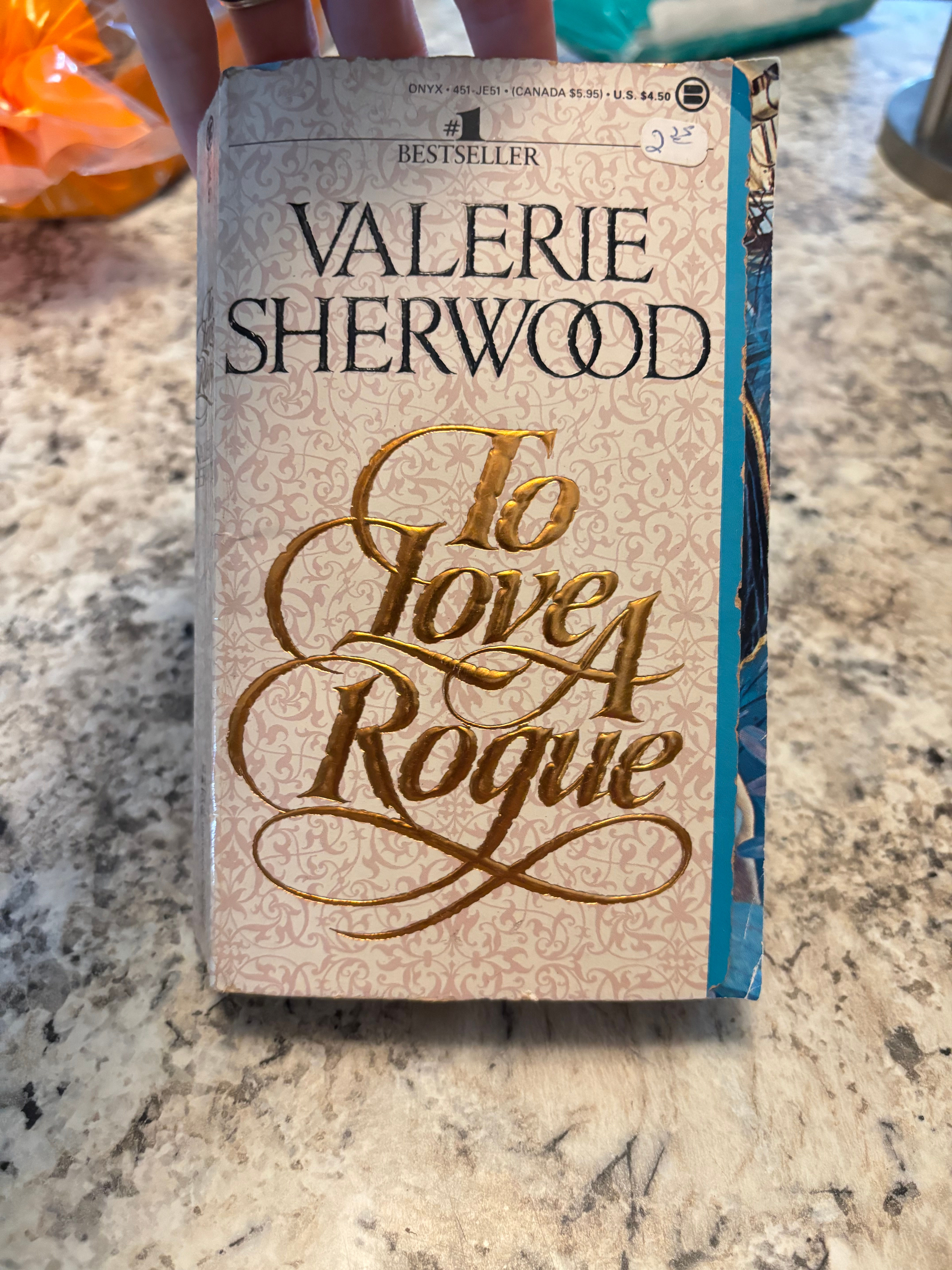 To Love a Rogue – Valerie Sherwood (Paperback)