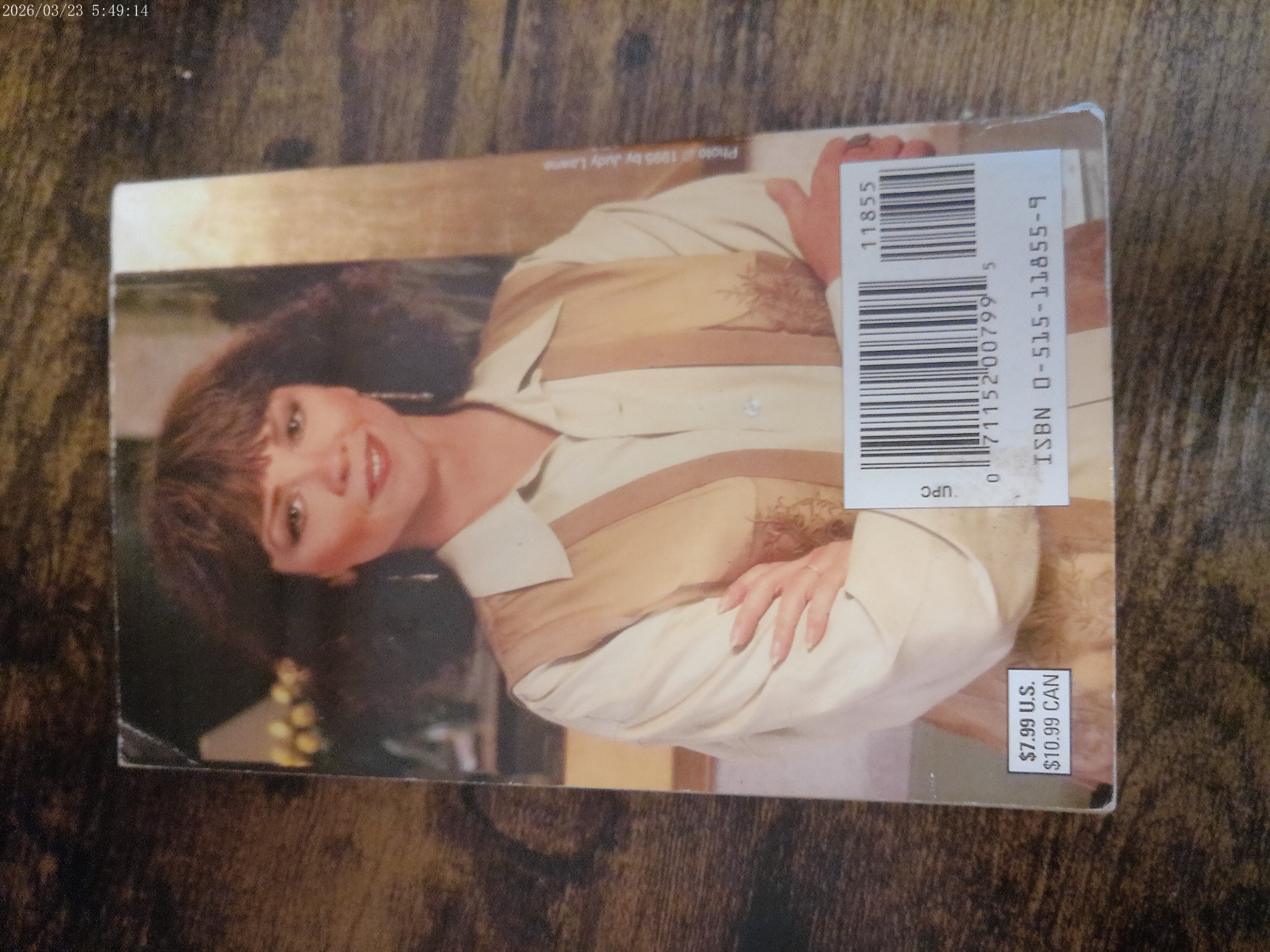 True Betrayals by Nora Roberts image 2