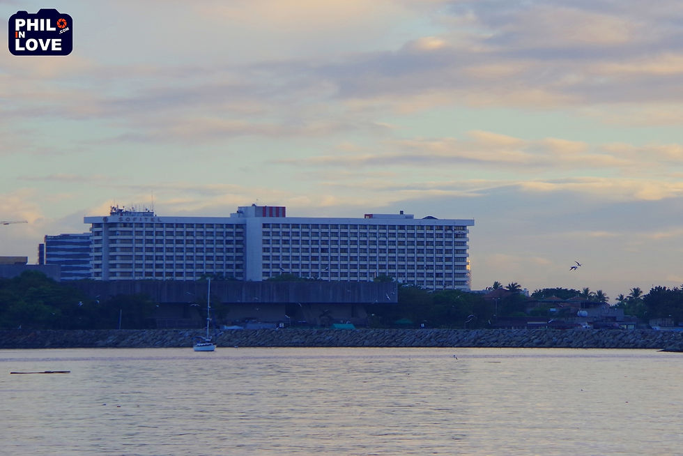 소피텔과 마닐라 필름 센터(Manila Film Center)