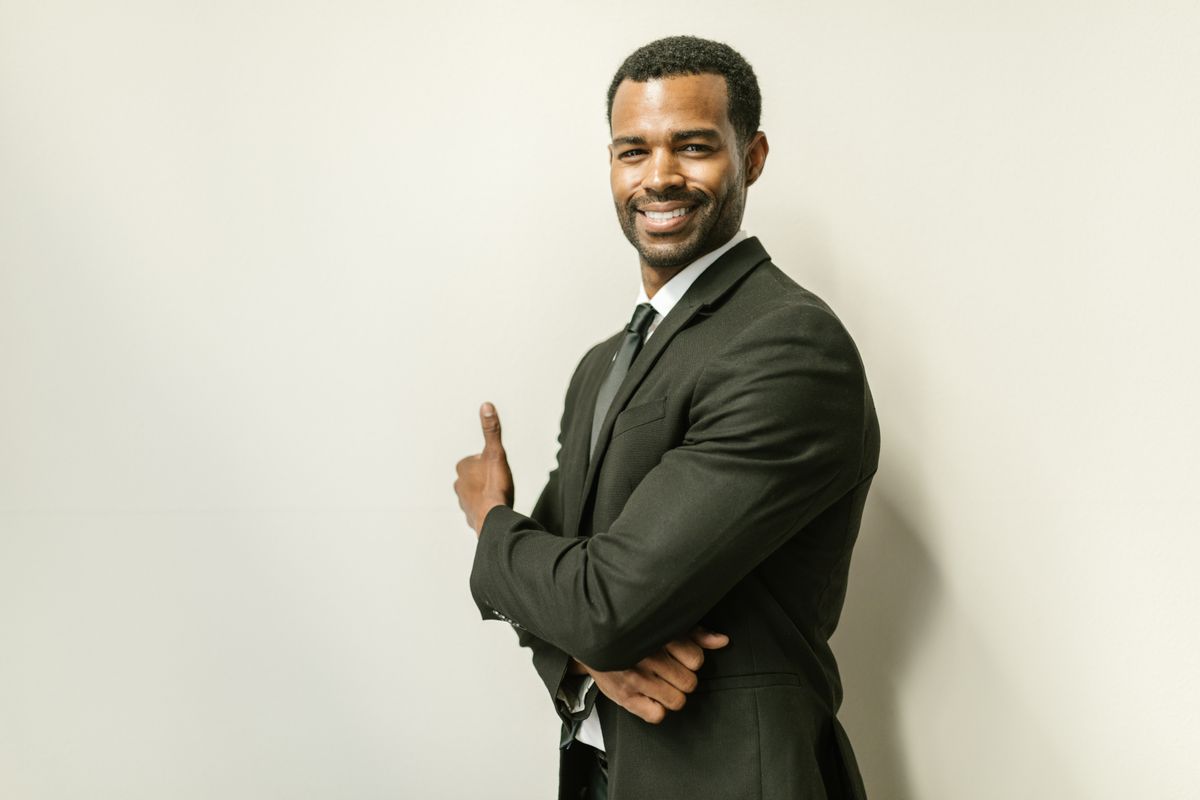 Portrait of Pastor Tyler Persons