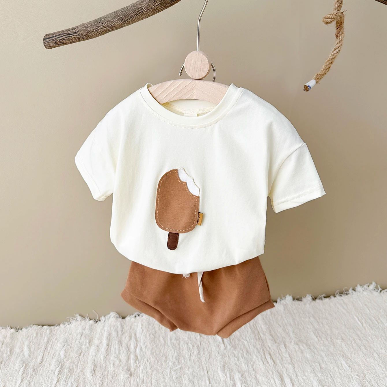 Conjunto Bebê Verão - Camiseta Sorvete + Shorts