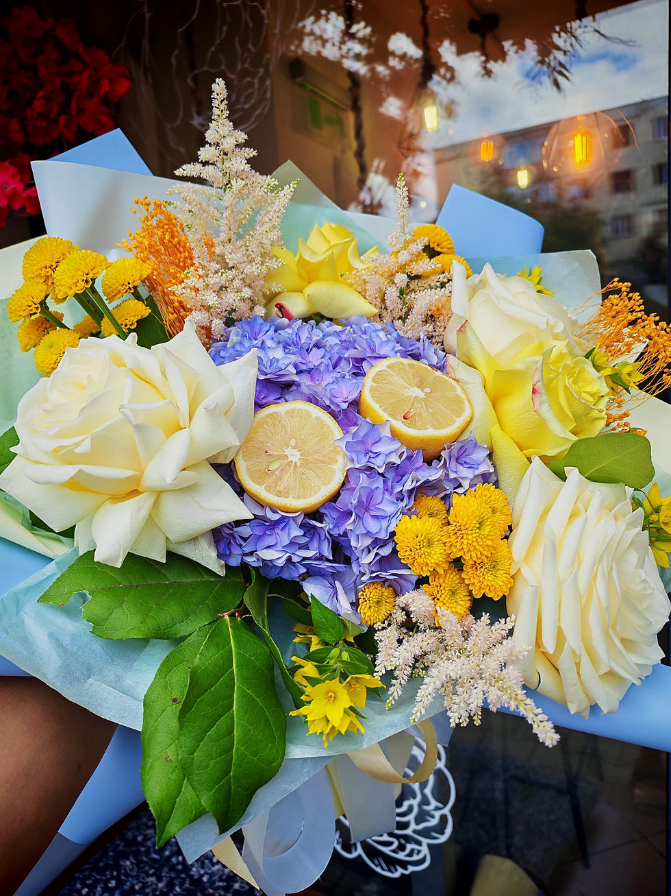 buchet de flori cu lamai