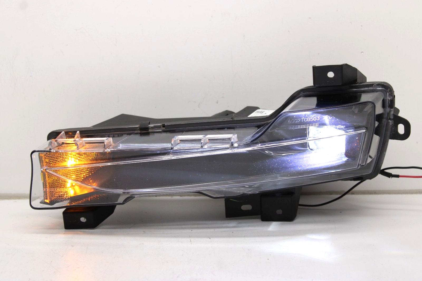 Mint! 2017-2023 Tesla Model 3 Y Left Side Turn Signal Foglight OEM 1077391-00-F