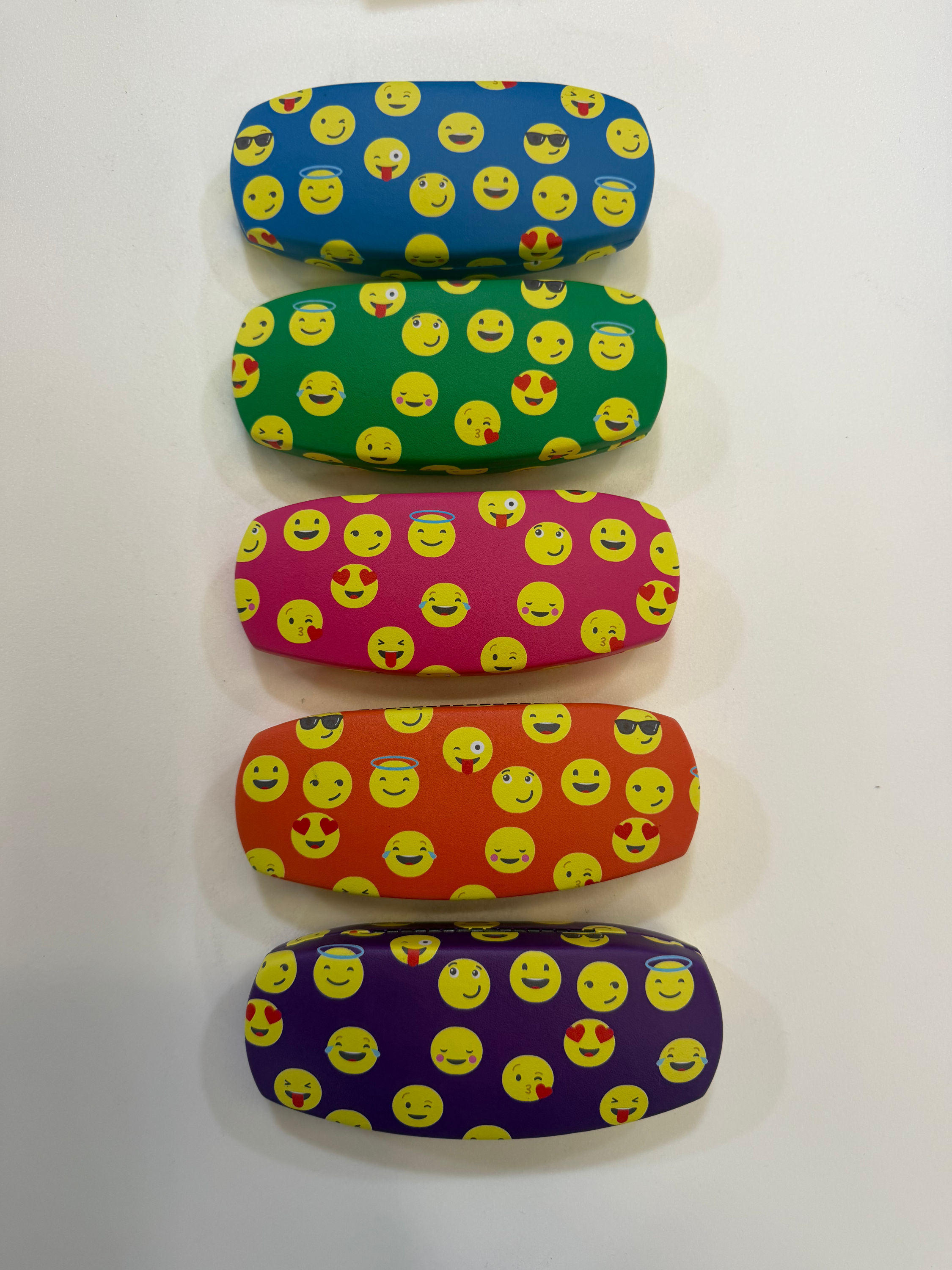 Emoji Medium Clamshell Case