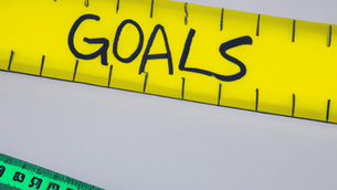 A Comprehensive Guide on How to Measure Progress Towards Your Goals