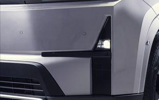 HeadlightDetail_Revised