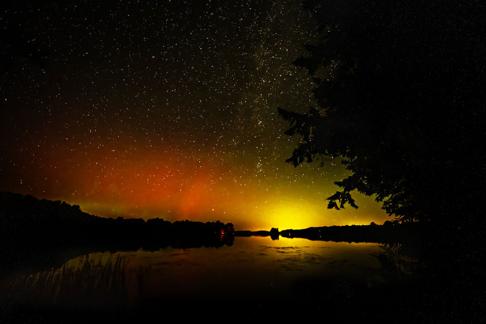 northern lights on Sharbot Lake, ontario