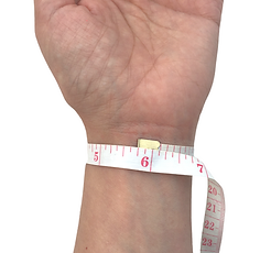 how to measure the wrist with a tape measure
