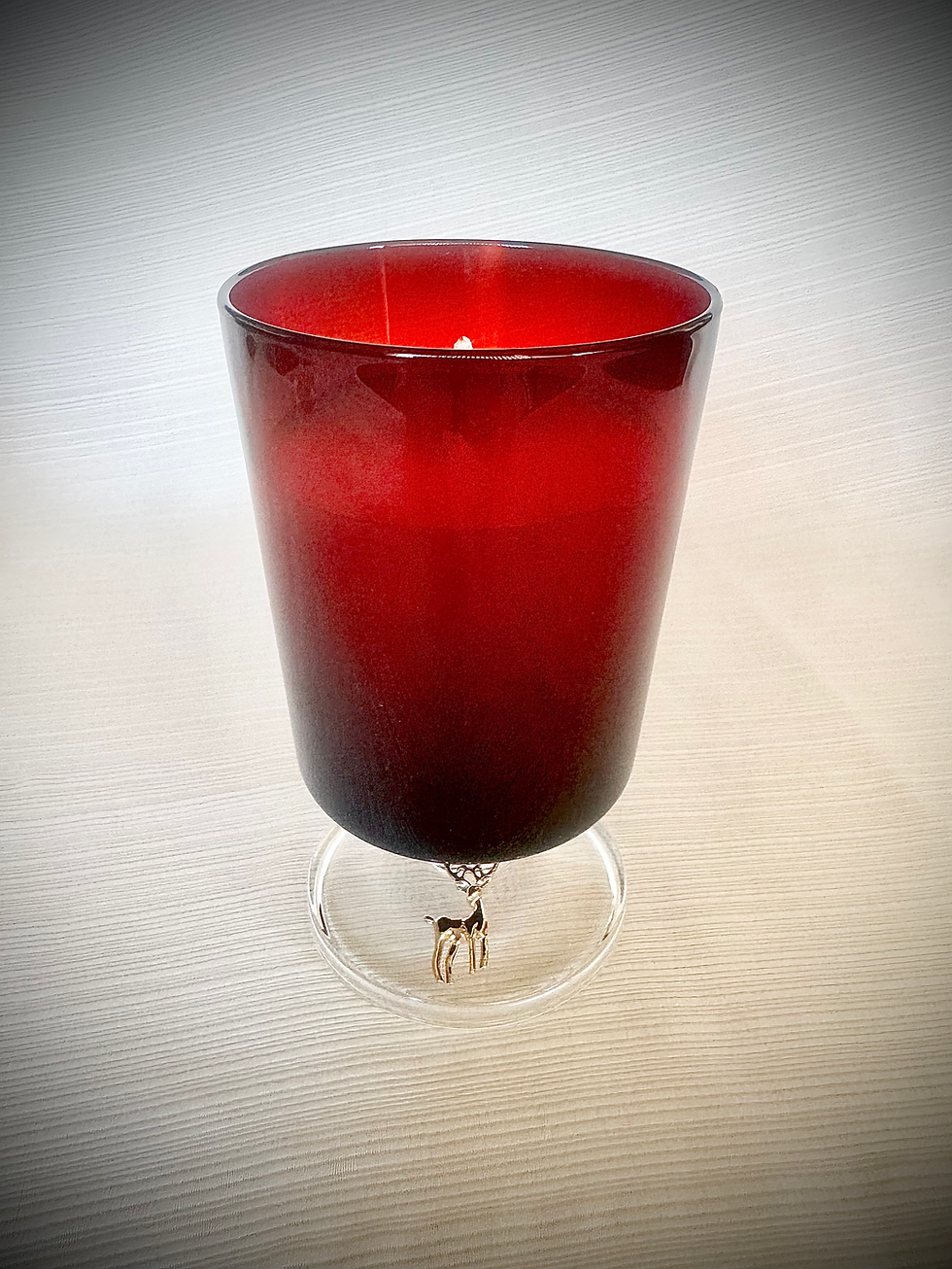 Thumbnail: Red Stemmed Candle