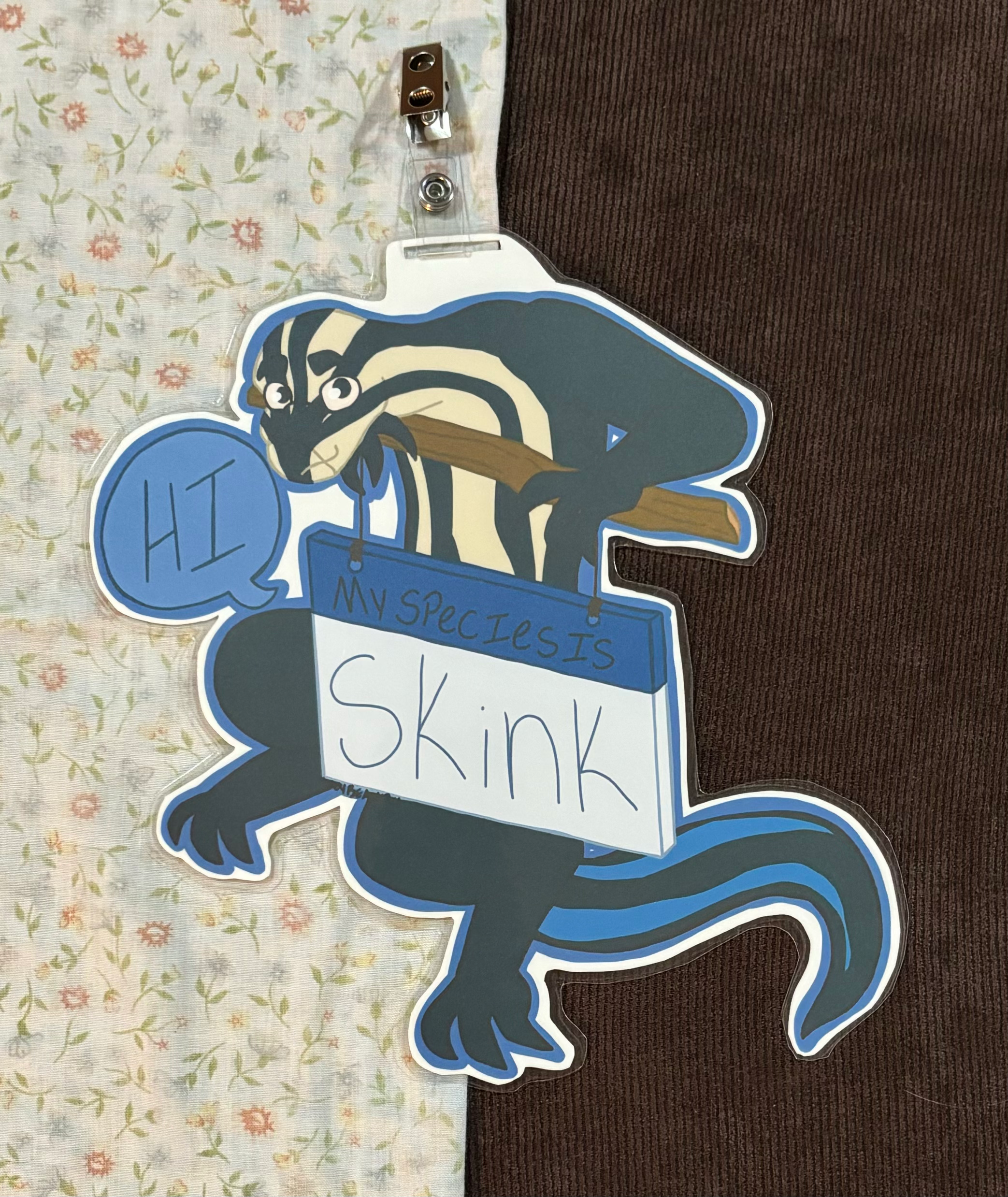 "My Species: Skink"-fursuit badge