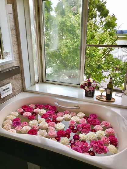 rose bath.jfif