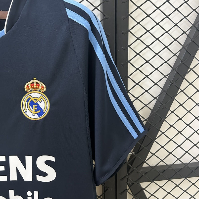 Thumbnail: REAL MADRID 03/04 RETRO AWAY JERSEY