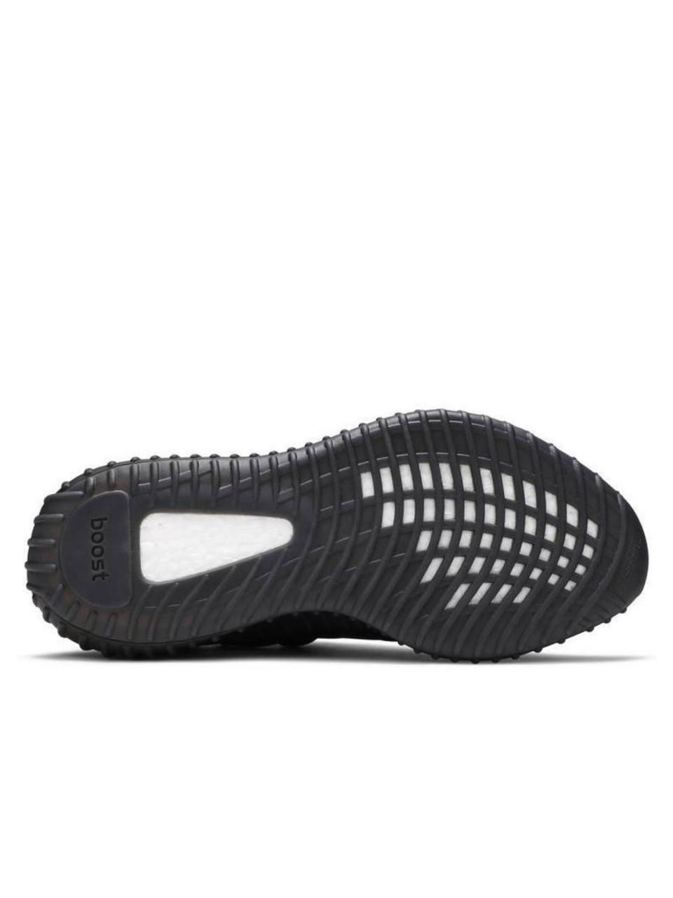 Thumbnail: YEEZY BOOST 350 V2 OREO