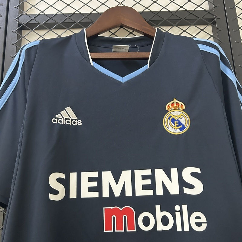 Thumbnail: REAL MADRID 03/04 RETRO AWAY JERSEY