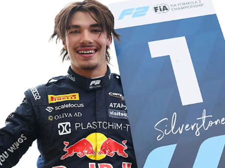 Tsolov Dominates At Silverstone