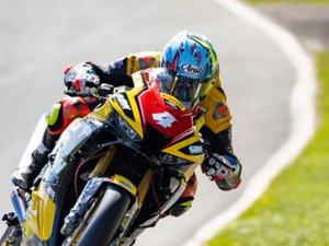 BSB Starts Its Season At Oulton Park