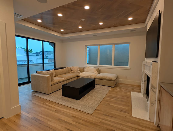 PXL_20250424_201517934.MP (1).jpg