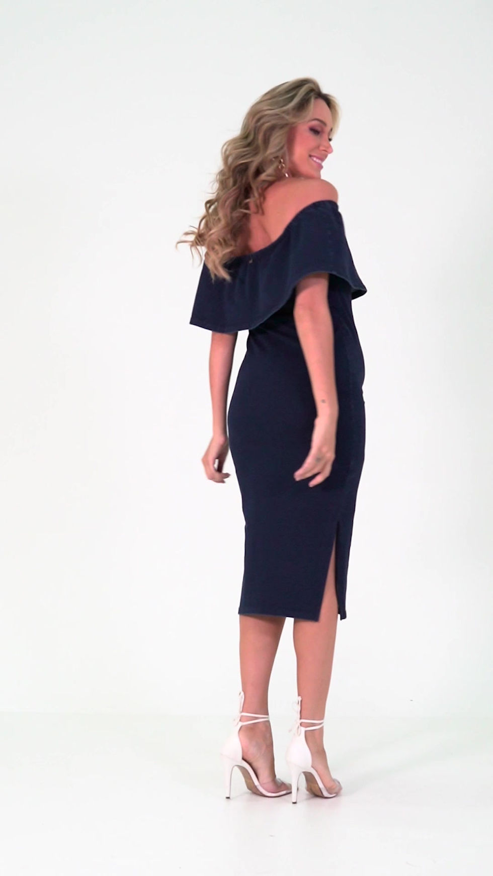Miniatura: Vestido Gestante e Amamentação Midi Malha Jeans Ombro a Ombro