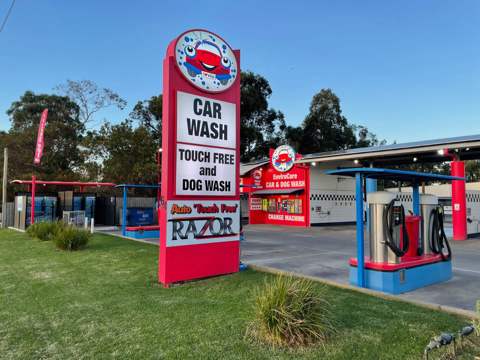 Hampton Park signage.jpeg