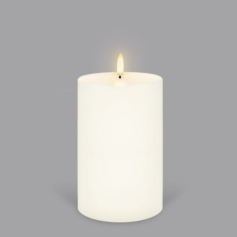 Classic Ivory Medium Pillar Wide