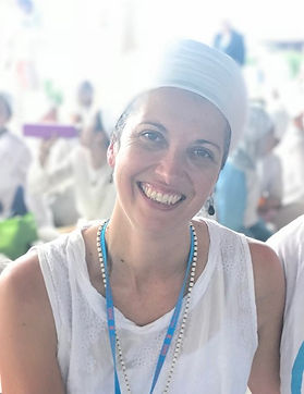 Devpreet, founder of Kundalini Yoga, is a professional trainer, and has been sharing the teachings of Kundalini Yoga for over twelve years.