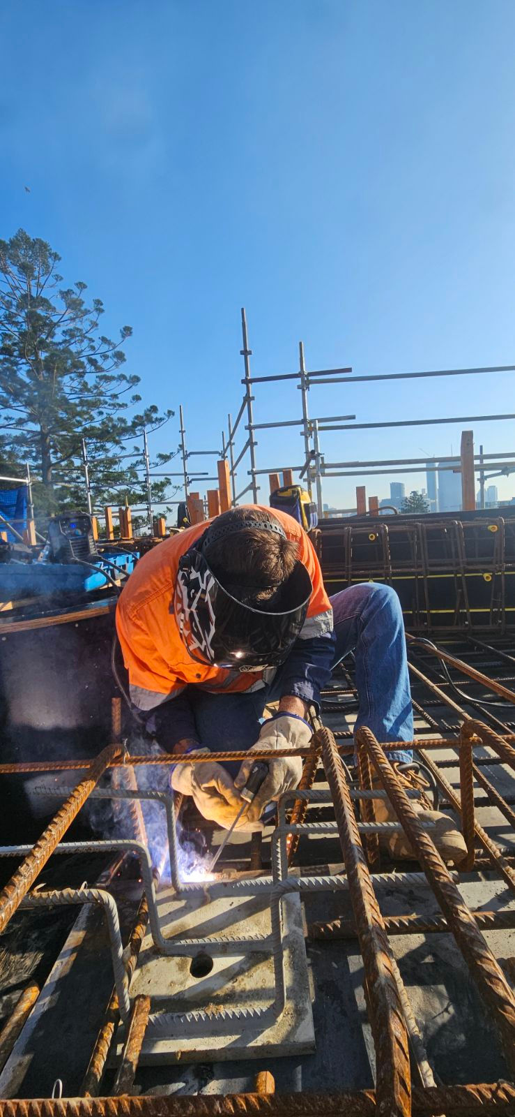 Australian Steel Projects specialises in steel fabrication for the building and
construction industry. We provide end to end services, from project planning, drafting, fabrication and installation.