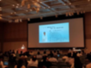 2. 台灣睡眠醫學學會理事長李學禹部長在日本名古屋睡眠醫學會演講,現場高朋滿座。
