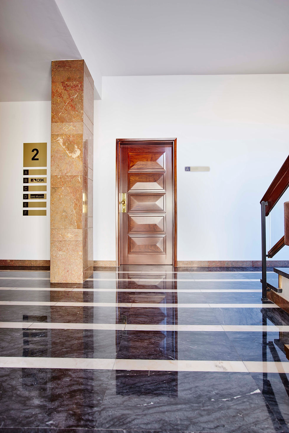 Hall 2º piso/ sinalética escritórios