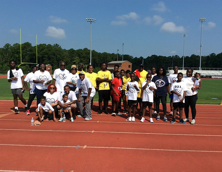 Run Across New Ashley Race -Group Picture
