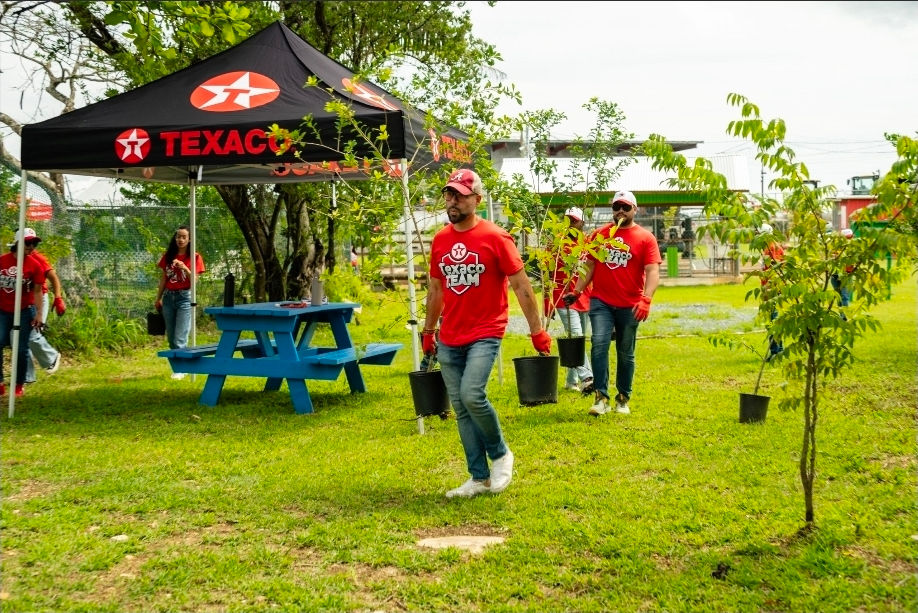 Texaco impulsa siembra en el Corredor del Yaguazo en la Reserva Natural de Cucharillas