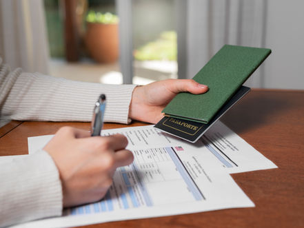 Jaké existují druhy pracovních povolení aneb jakým způsobem lze zaměstnat cizince
