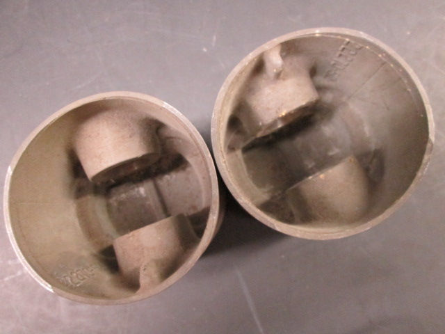 Thumbnail: Set of Pistons 10 Over