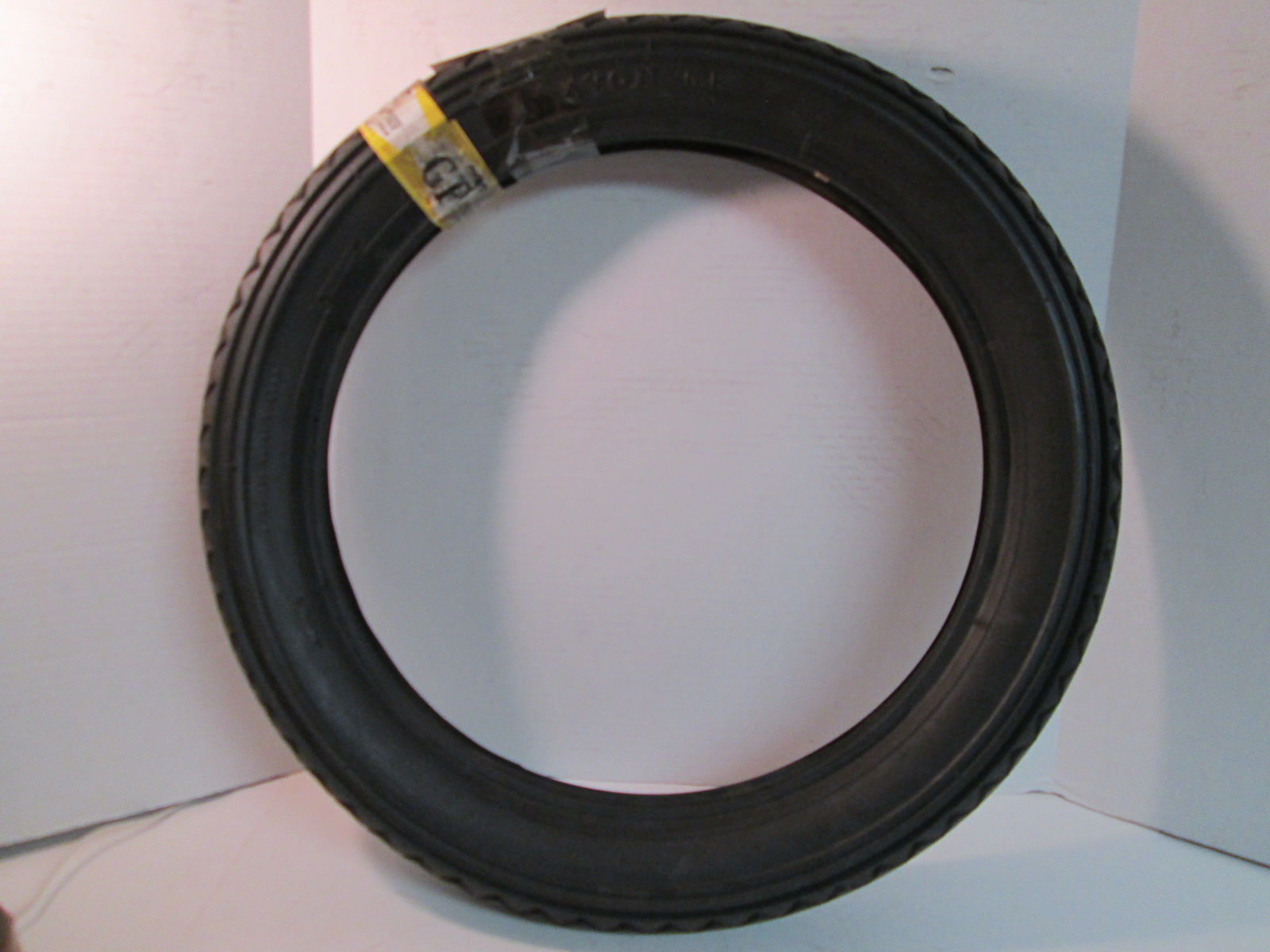 XRTT Single Avon Tire