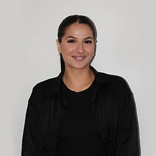 Facetune_21-11-2024-18-45-54.jpg