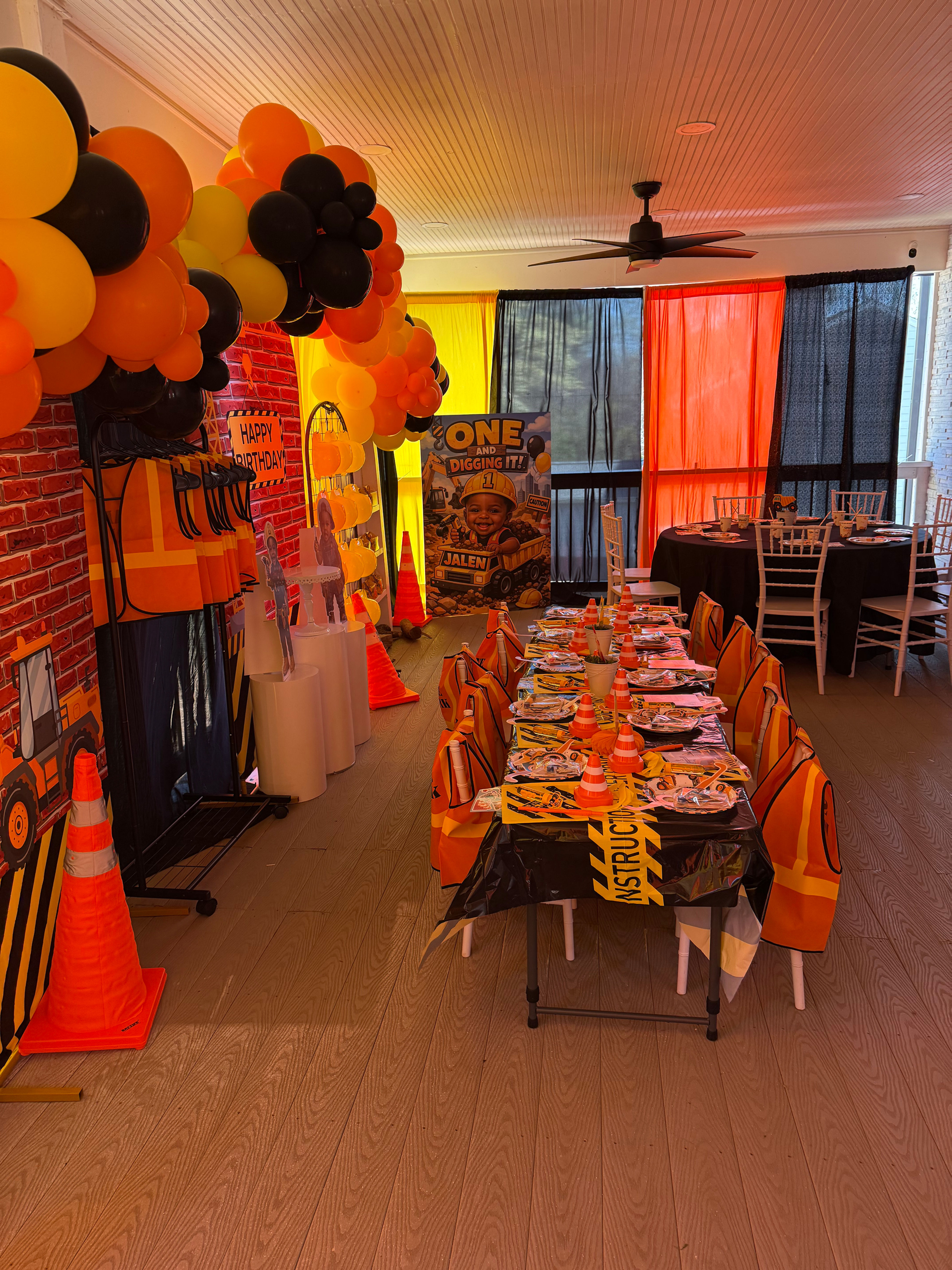 Kids table 
