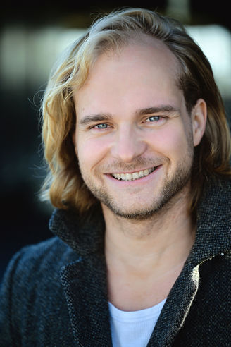 Marvin Schulze Schauspieler Urban Ruths Headshot Portrait