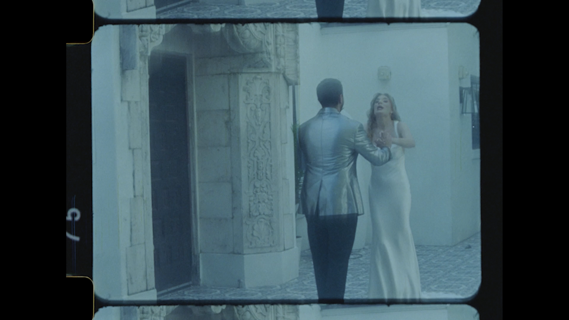 OLI AND ADI FILM-_1.gif
